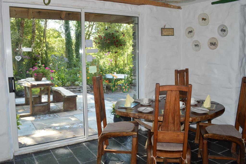 קנמארה Lissyclearig Thatched Cottage מראה חיצוני תמונה